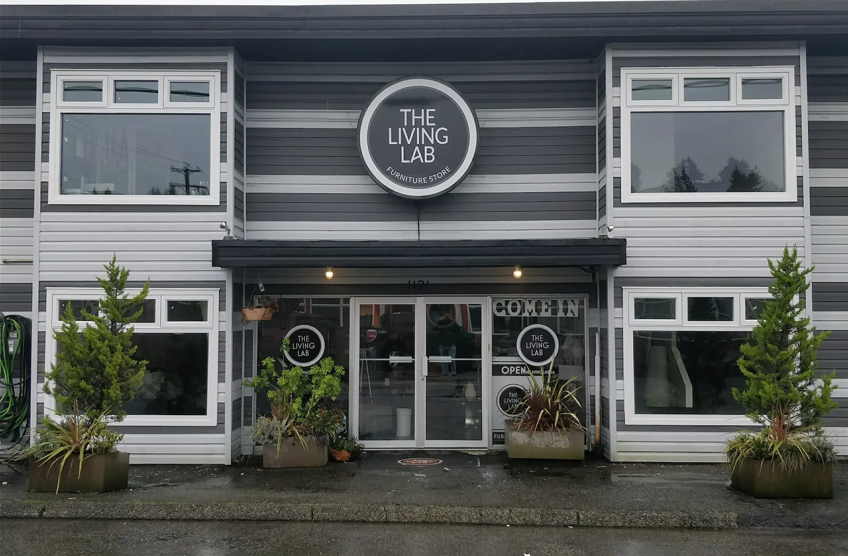 retail tenant improvement in downtown Vancouver.